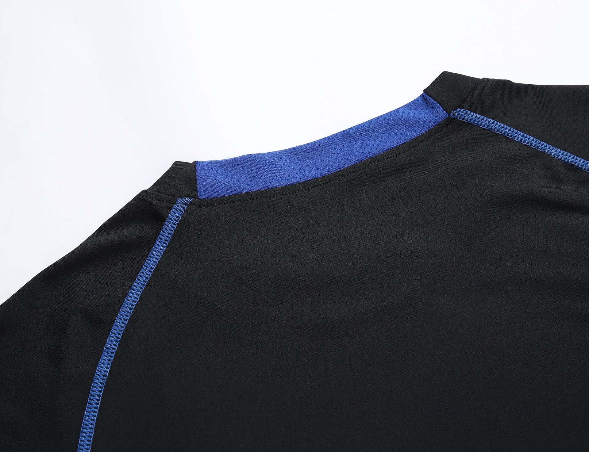 Camiseta de Natação Masculina  - T Shirt Tight Fit avaliação e preço